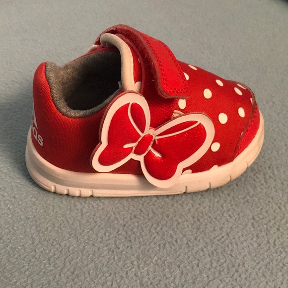 adidas sneakers for baby girl